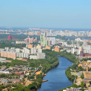 Жилые новостройки Москвы рекордно дорожают в рублях